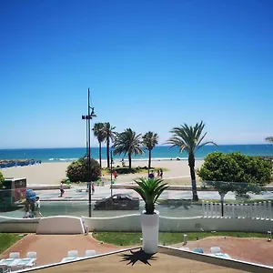 Cozy Loft Near The , Torremolinos España